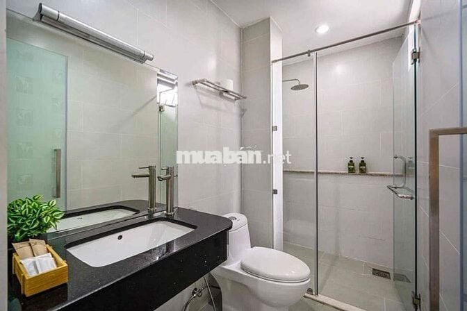 Khai trương căn hộ ban công thoáng full nội thất Trần Hưng Đạo quận 1
