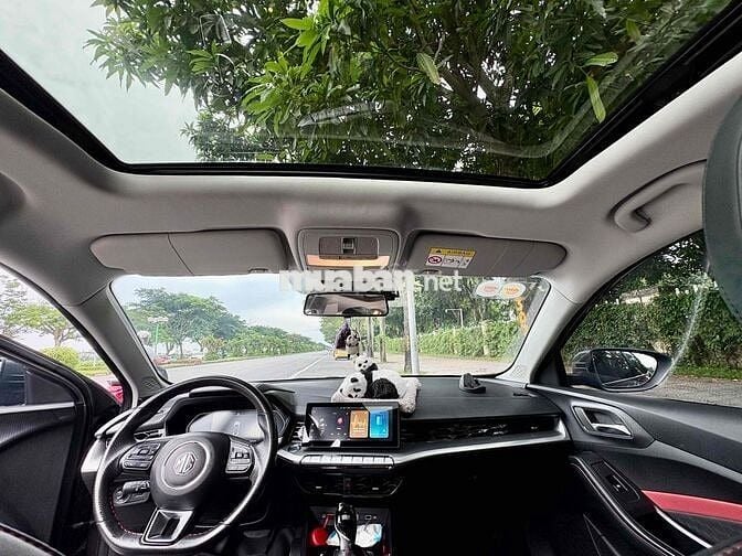 Chính chủ cần bán MG MG5 2022 Luxury - 5v6