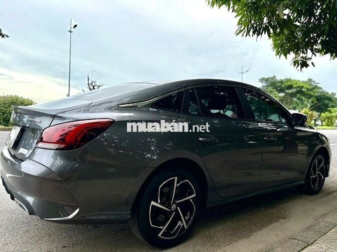 Chính chủ cần bán MG MG5 2022 Luxury - 5v6