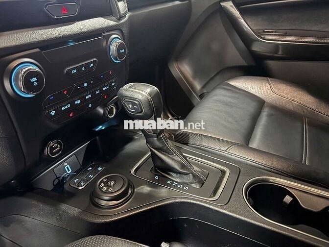 Everest Titanium 4x4 2021 - 102000km- Xe đẹp chuẩn