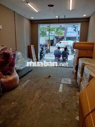 Cho thuê nhà MT 169A Ngô Gia Tự Q10, 4x10m, trệt 2 lầu, giá 33 triệu