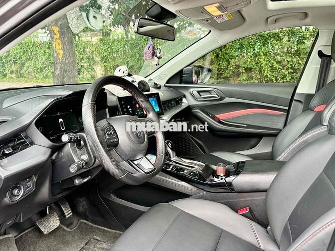 Chính chủ cần bán MG MG5 2022 Luxury - 5v6