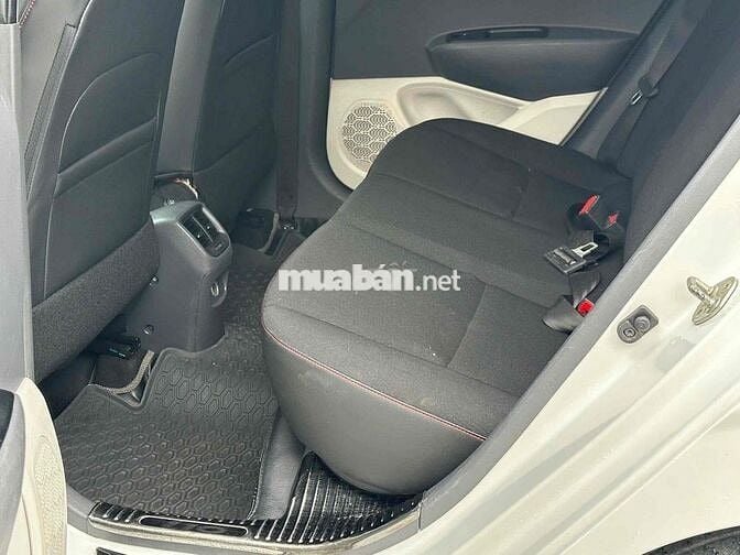 Hyundai Grand i10 2022 số sàn bản đủ bao zin 1 chu