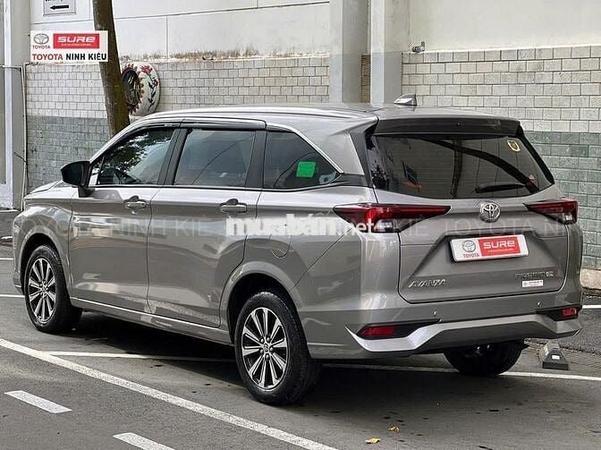 Toyota Avanza Premio 2022 CVT - 62.000 km