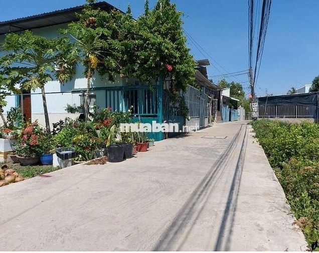 THỔ CƯ- MẶT TIỀN HẺM XH CÁCH 826C 100M-XÂY DỰNG TD - CHỈ NHỈNH 1TY680