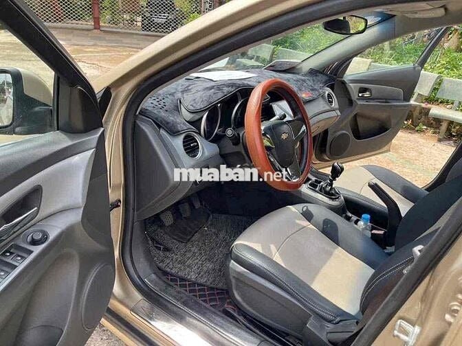 Chevrolet Cruze 2011 LS 1.6 - số sàn zin ko lỗi