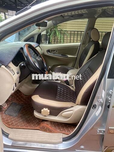 Toyota Innova 2016 2.0E fun đồ chơi