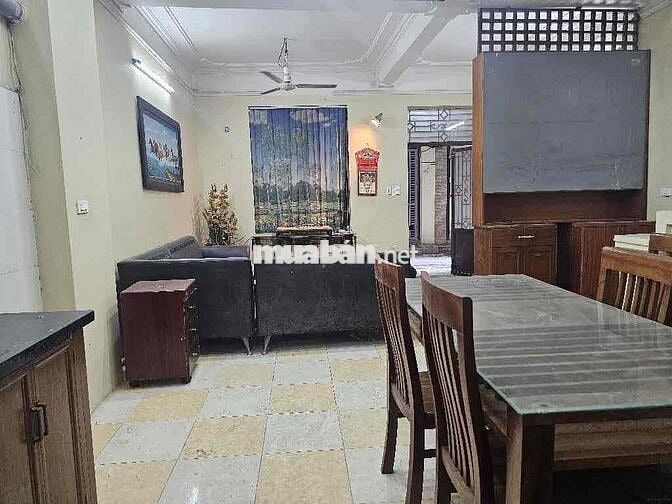Chính chủ bán nhà Trương Định – Giải Phóng, 45m², MT 5m, ô tô vào nhà