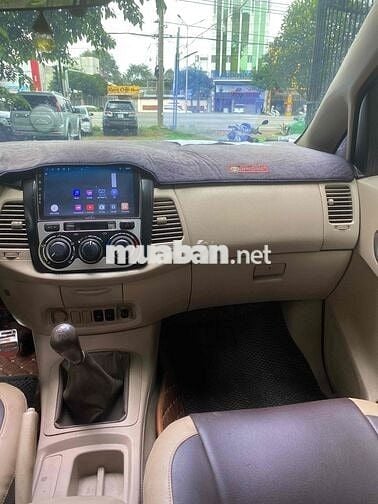 Toyota Innova 2016 2.0E fun đồ chơi