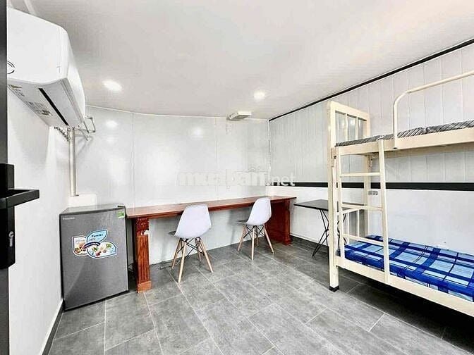 Trọ Thang Máy Sân Thượng Ko Giới Hạn Người Ở Ngay Hàng Xanh