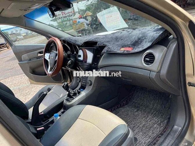 Chevrolet Cruze 2011 LS 1.6 - số sàn zin ko lỗi