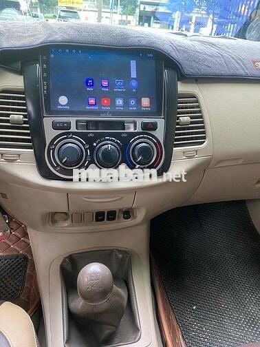 Toyota Innova 2016 2.0E fun đồ chơi