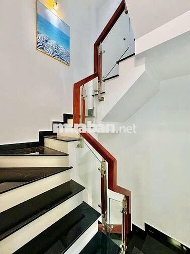 PHAM VĂN CHIÊU P16 GV 5 TẦNG NGAY NVH