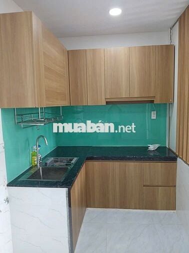 Nhà cấp 4, diện tích 42m2, 2 phòng ngủ, 1 phòng thờ, 2 nhà vệ sinh