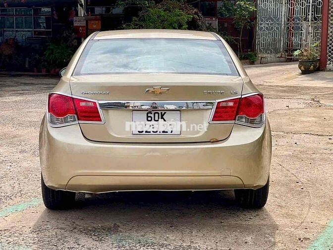 Chevrolet Cruze 2011 LS 1.6 - số sàn zin ko lỗi