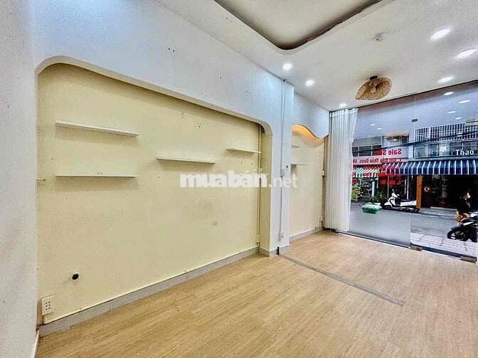 Cho thuê MBKD tự do-Ngay dường Âu Dương Lân Q8