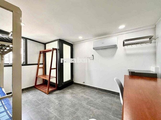 Trọ Thang Máy Sân Thượng Ko Giới Hạn Người Ở Ngay Hàng Xanh