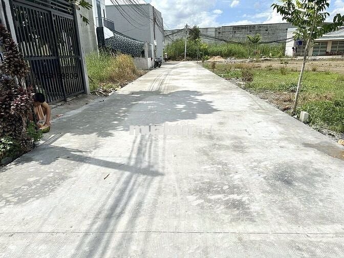 Còn 4 nền f0 mặt tiền Tập Đoàn 4,Tân Kim,Cần Giuộc giá 680 triệu/120m2