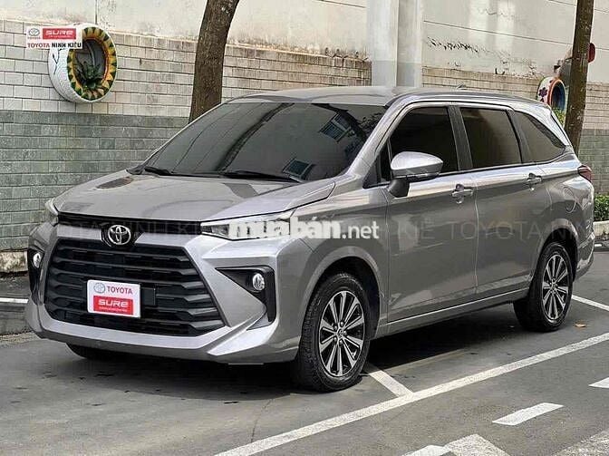 Toyota Avanza Premio 2022 CVT - 62000 km
