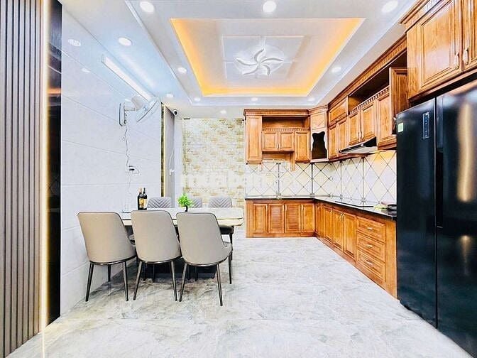 C.LOAN BÁN NHÀ KHU CÁN BỘ VỀ HƯU-NGUYỄN VĂN GIAI,Q1.GIÁ:7 TỶ 360 TRIỆU