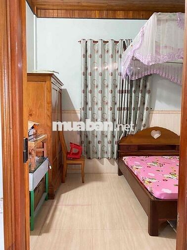Bán nhà vườn 230 cây sầu riêng 4 năm tuổi, đường nhựa, ô tô vào tận nơ