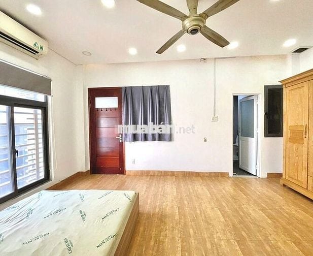 PHÒNG SIÊU RỘNG !!! FULL NỘI THẤT ĐI BỘ QUA CÔNG VIÊN HOÀNG VĂN THỤ