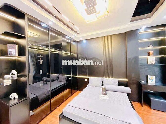 NHỈNH 10 TỶ -OTO ĐỖ CỬA -PHƯƠNG MAI 50M2 x 4T - NGÕ 4M5 -NỘI THẤT 5SAO