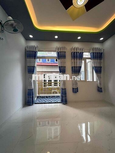 3,95 tỷ, bán nhà 40.8m2- 2 tầng, 2 pn, Bình Trị Đông, Bình Tân
