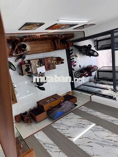 NHÀ ĐẸP 5 TẦNG – HXH TÂN CHÁNH HIỆP -Q12 – 56m² – 4PN – SỔ HỒNG RIÊNG.