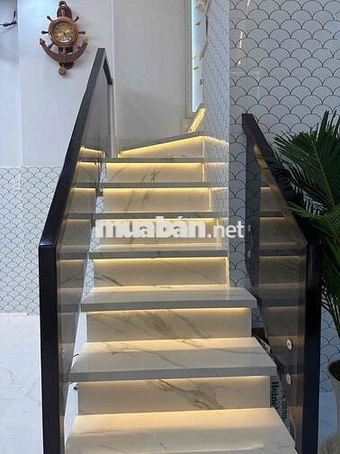 3,95 tỷ, bán nhà 40.8m2- 2 tầng, 2 pn, Bình Trị Đông, Bình Tân