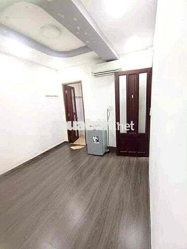 Phòng cao cấp cần người ở an ninh