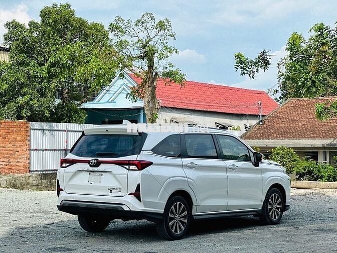Toyota Veloz Cross 2022 CVT - 21000 km_ 1 chủ