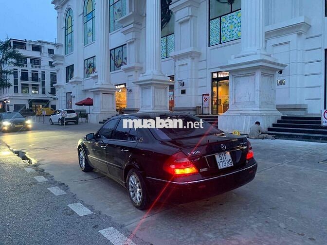 Mercedes Benz E Class 2004 E200 - 168 km