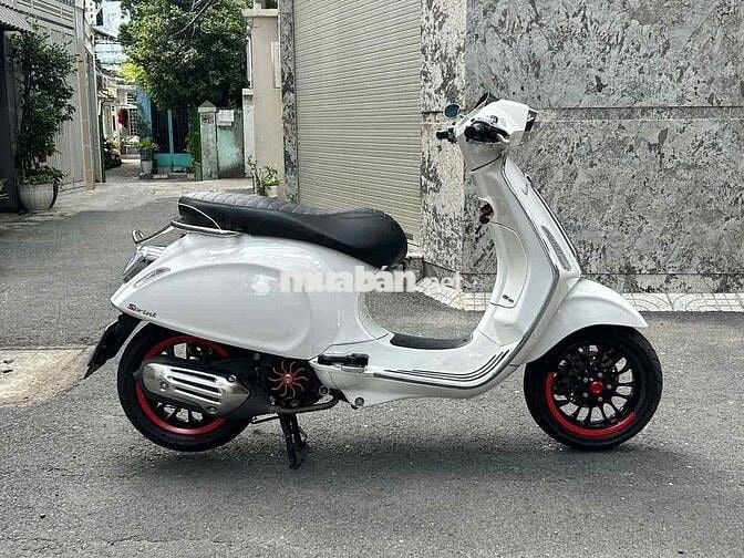 Vespa Sprint 2023 lên đồ chơi 6 củ