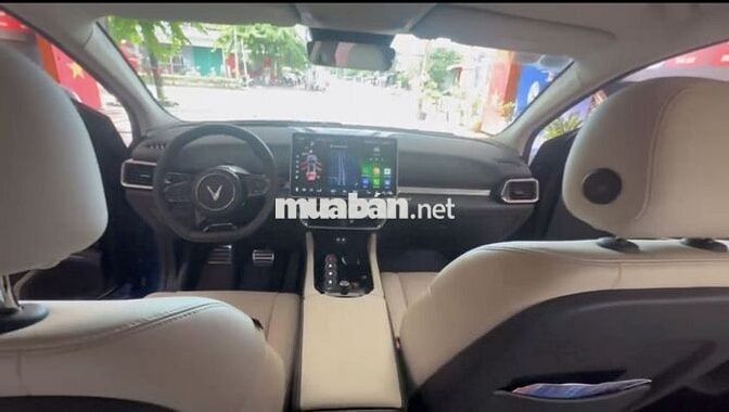 Bán VinFast VF8 2022 Plus - 34000 km