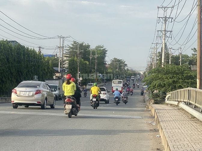 10x26 đối diện KCN Pouyuen 2 ,thích hợp kinh doanh trọ, tiện vào Q6