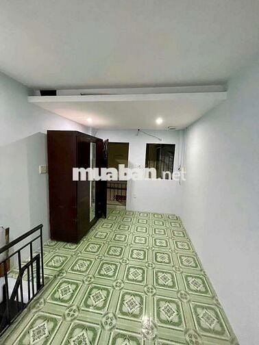 Nhà đường số Tân Hưng Quận 7 cọc 1  tháng ban công