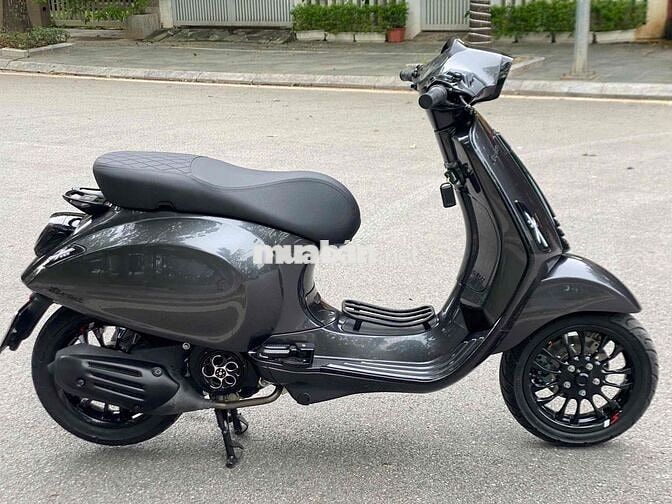Vespa Sprint 150 độ thêm 45 tr tiền đồ chơi