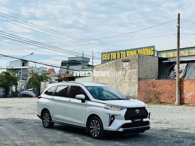 Toyota Veloz Cross 2022 CVT - 21000 km_ 1 chủ