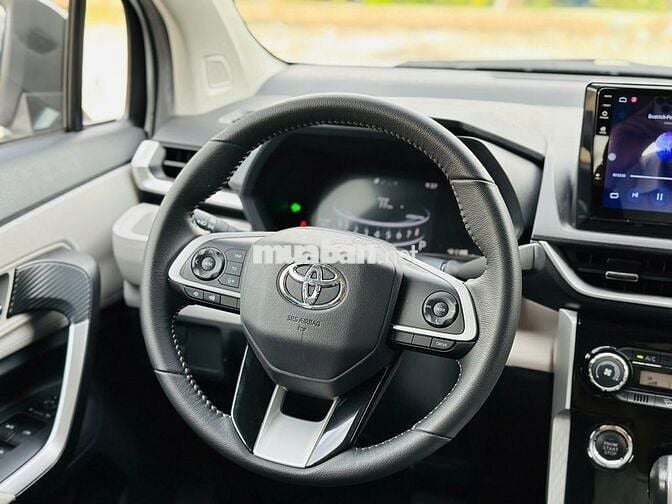 Toyota Veloz Cross 2022 CVT - 21000 km_ 1 chủ