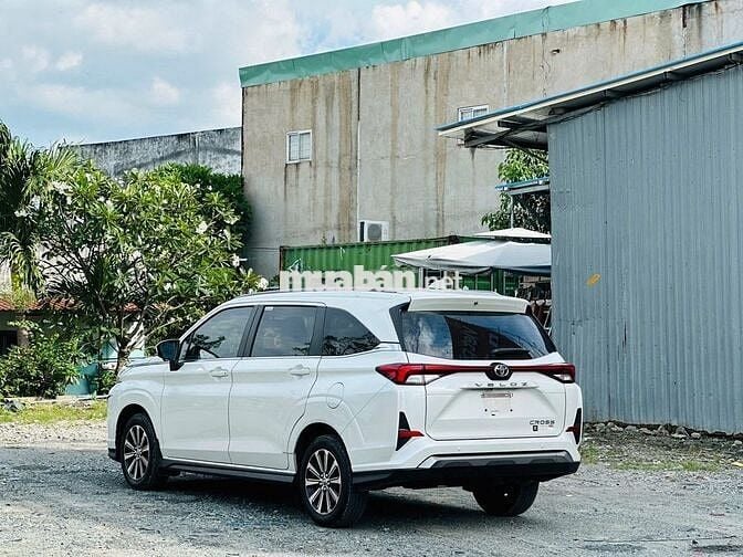 Toyota Veloz Cross 2022 CVT - 21000 km_ 1 chủ