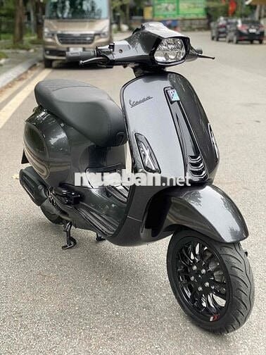 Vespa Sprint 150 độ thêm 45 tr tiền đồ chơi