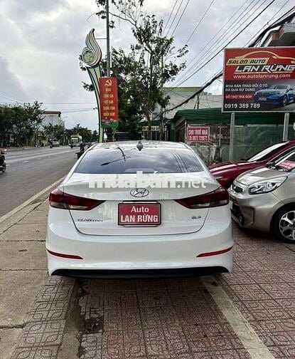 Hyundai Elantra 2018 1.6 MT - 108000 km