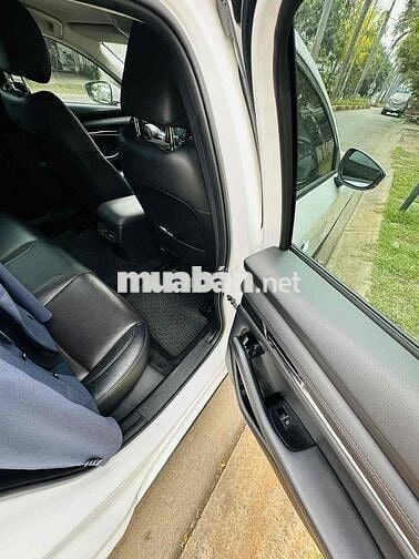 Mazda 3 2022 1.5L Luxury - 33000 km