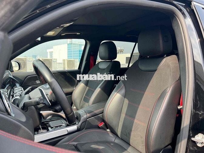 Mercedes Benz GLB35  2022 - 25000 km