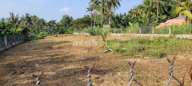 Chính chủ dư dùng bán đất mặt tiền QL 60 cũ