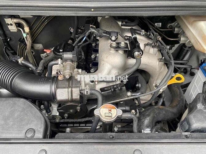 Cần bán Hyundai Grand Starex 2016 số tự động