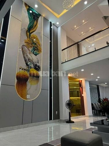 Bán đúng 2 tỷ 420, nhà 49m2 Nguyễn Thiện Thuật xây 4 tầng. Hẻm 5m,SHR
