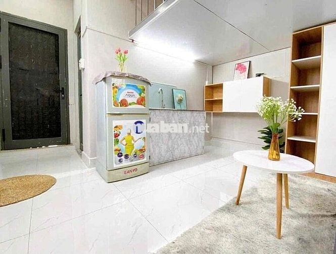 Cho thuê phòng duplex có gác 30m2 gần ueh quận 10