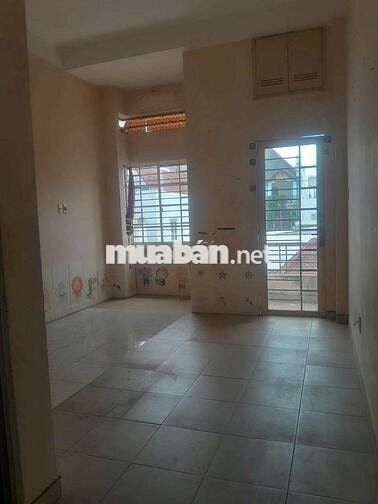 Cần cho thuê  nhà P ĐHT .Q12 .DT 4x24 ..1 trệt 2 lầu .4PN 3WS